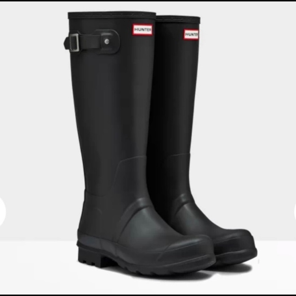 NWOT Black Hunter Original Tall Rain Boots Size 7